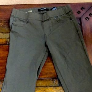 Olive Green Leggings. Size 8.